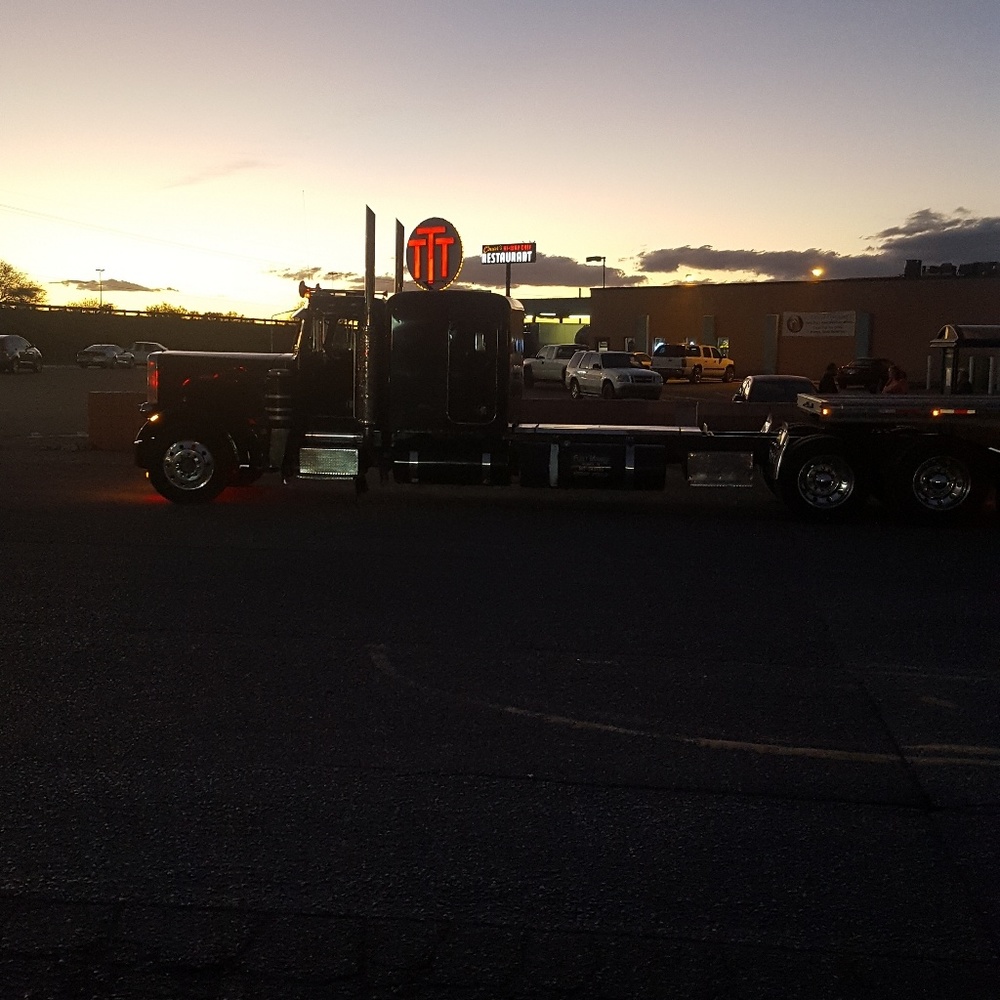 Meet your Posher, Charles